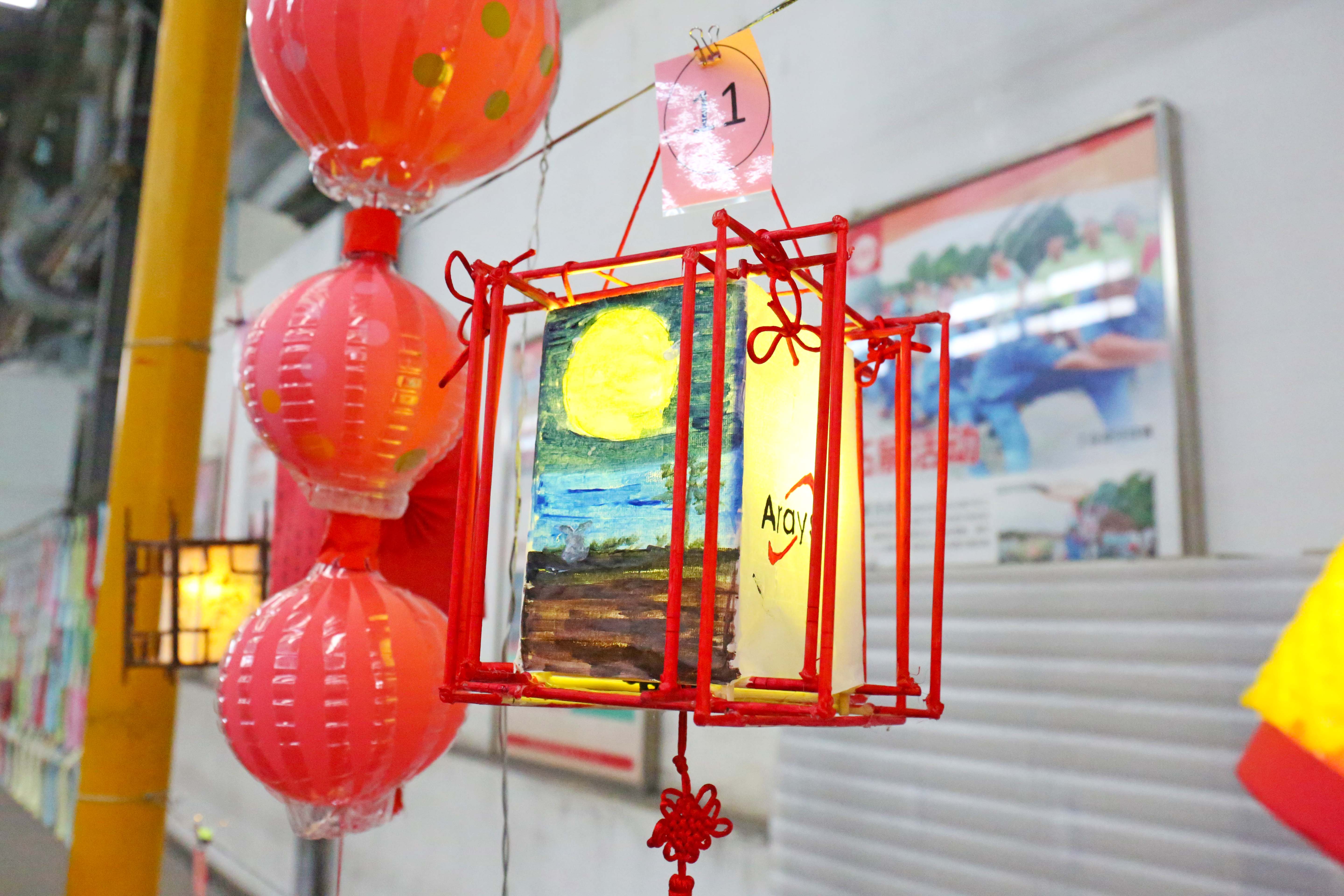 EL1A9006.jpg EL1A9006.jpg