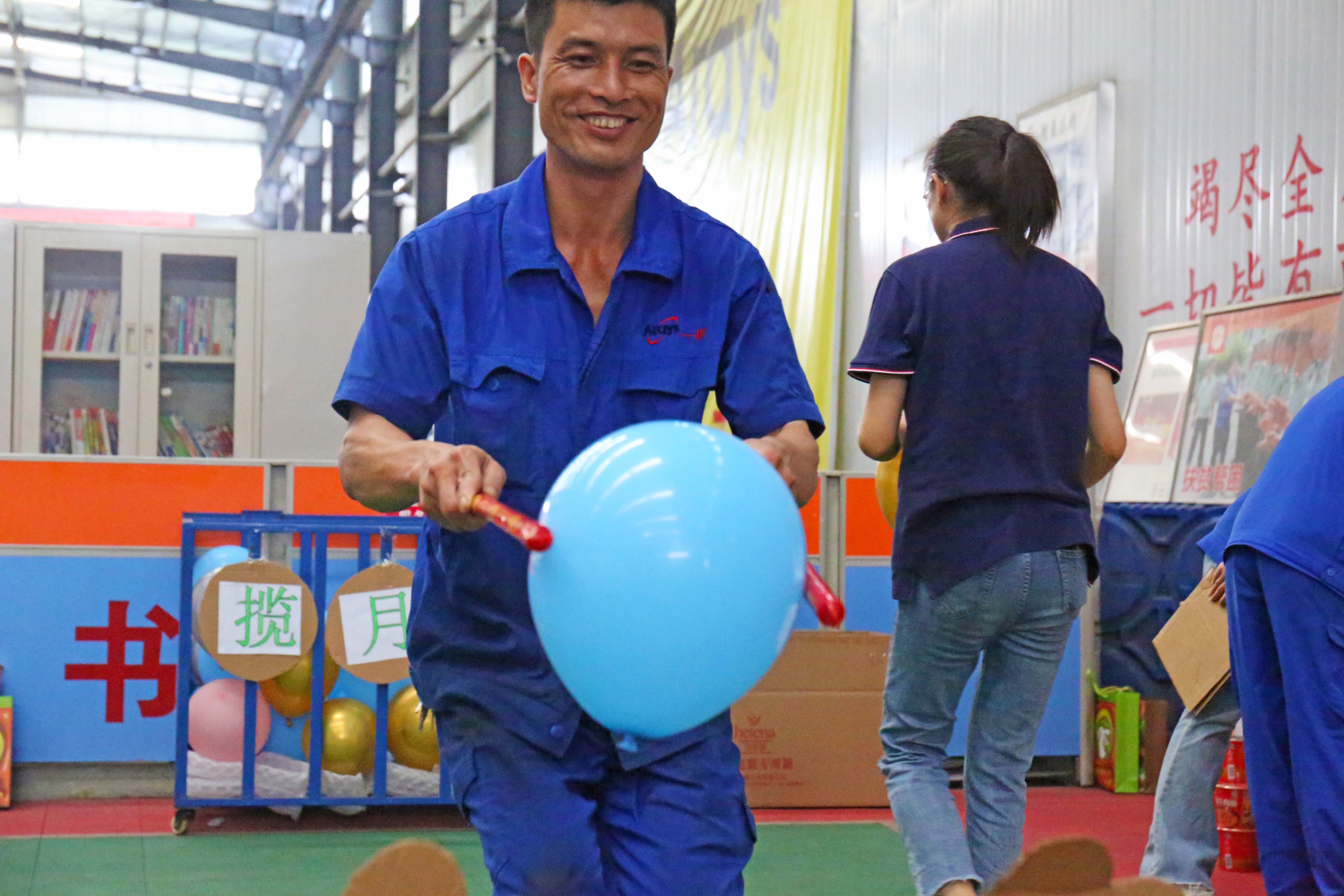 EL1A9208.jpg EL1A9208.jpg