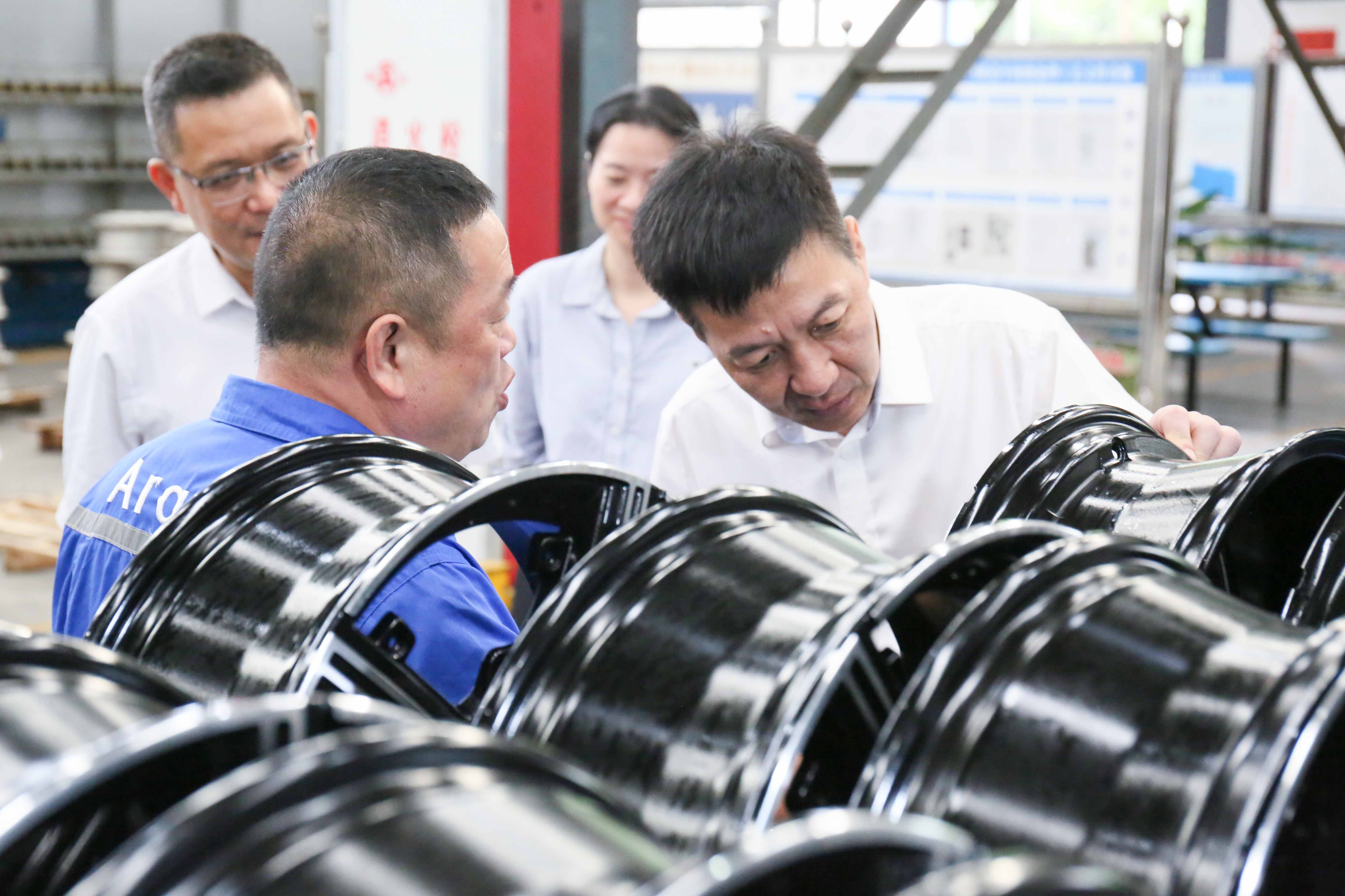 EL1A3272.jpg EL1A3272.jpg