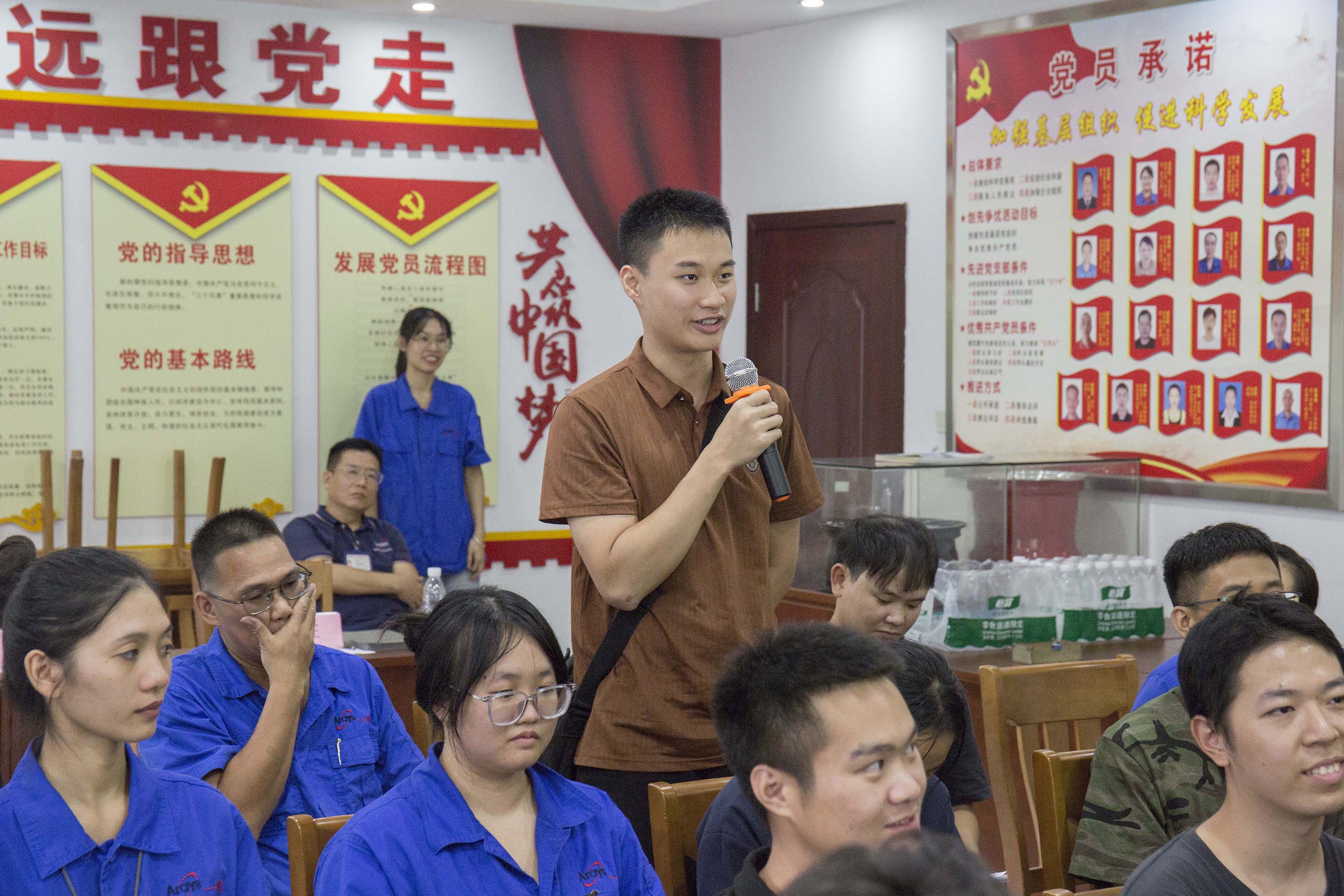 EL1A2306.jpg EL1A2306.jpg